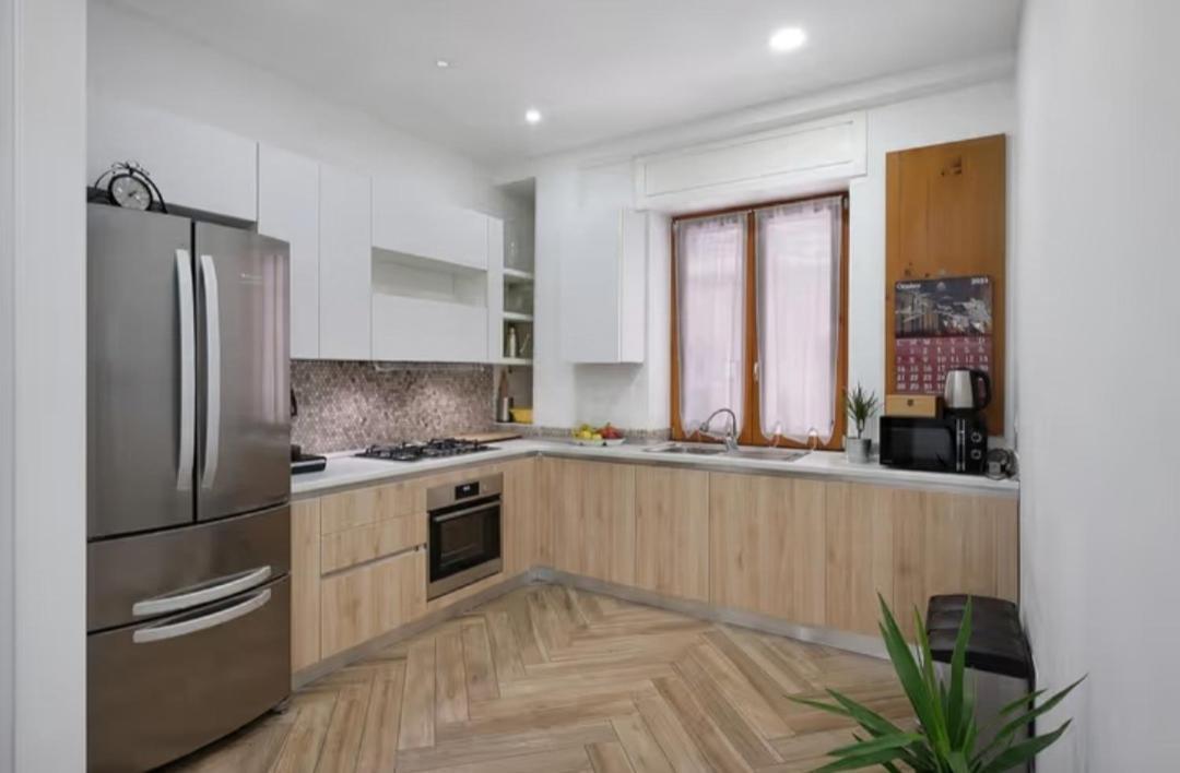 דירות סלרנו Salifornia Casa Vacanze מראה חיצוני תמונה